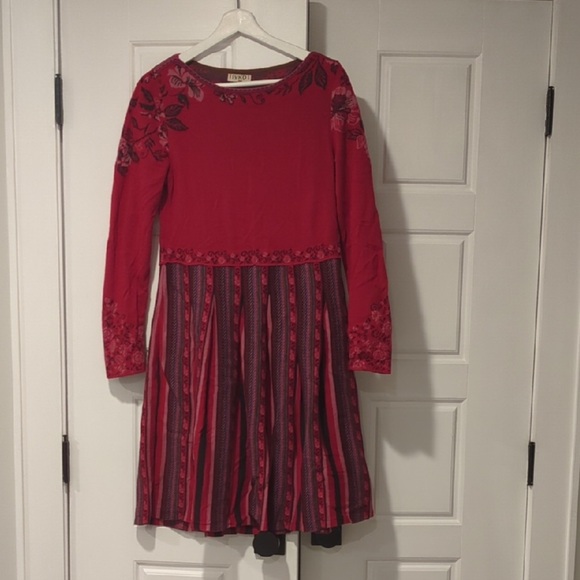IVKO Dresses & Skirts - Red Floral Long-Sleeve Mini Dress